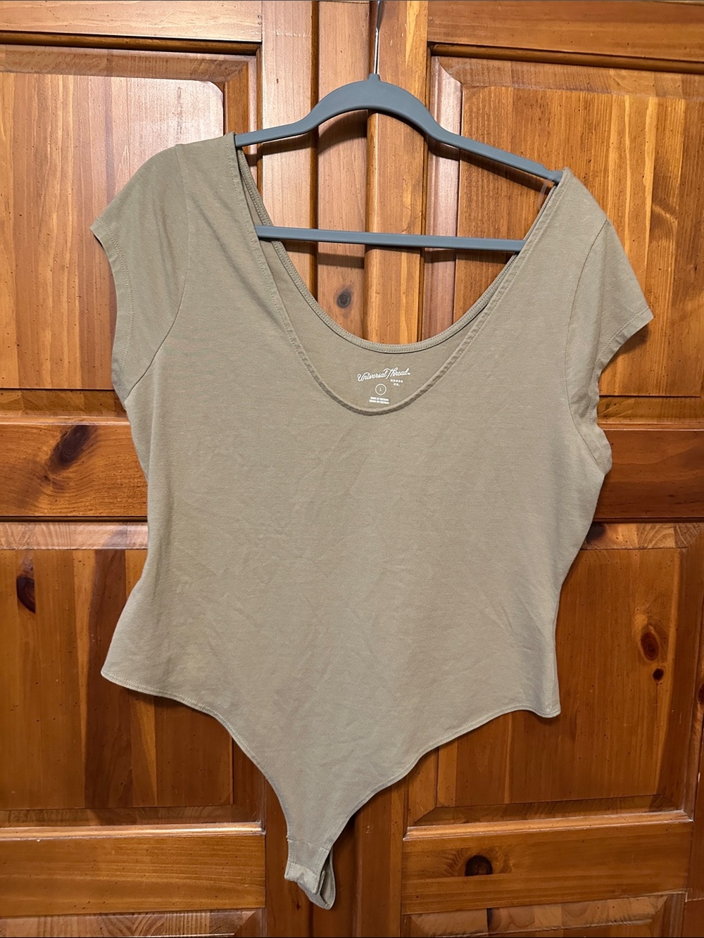 Universal Thread Olive Scoop Neck Short Sleeve Bodysuit